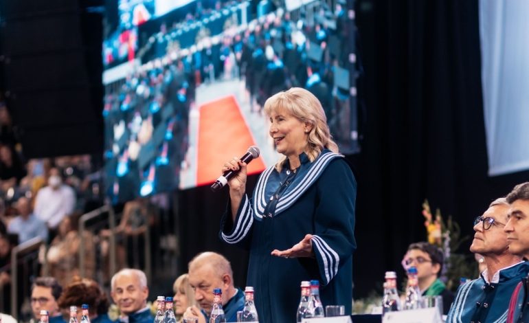 Rectorul UMF Cluj, Anca Buzoianu, declarație emoționantă despre medicul care a inspirat-o în carieră