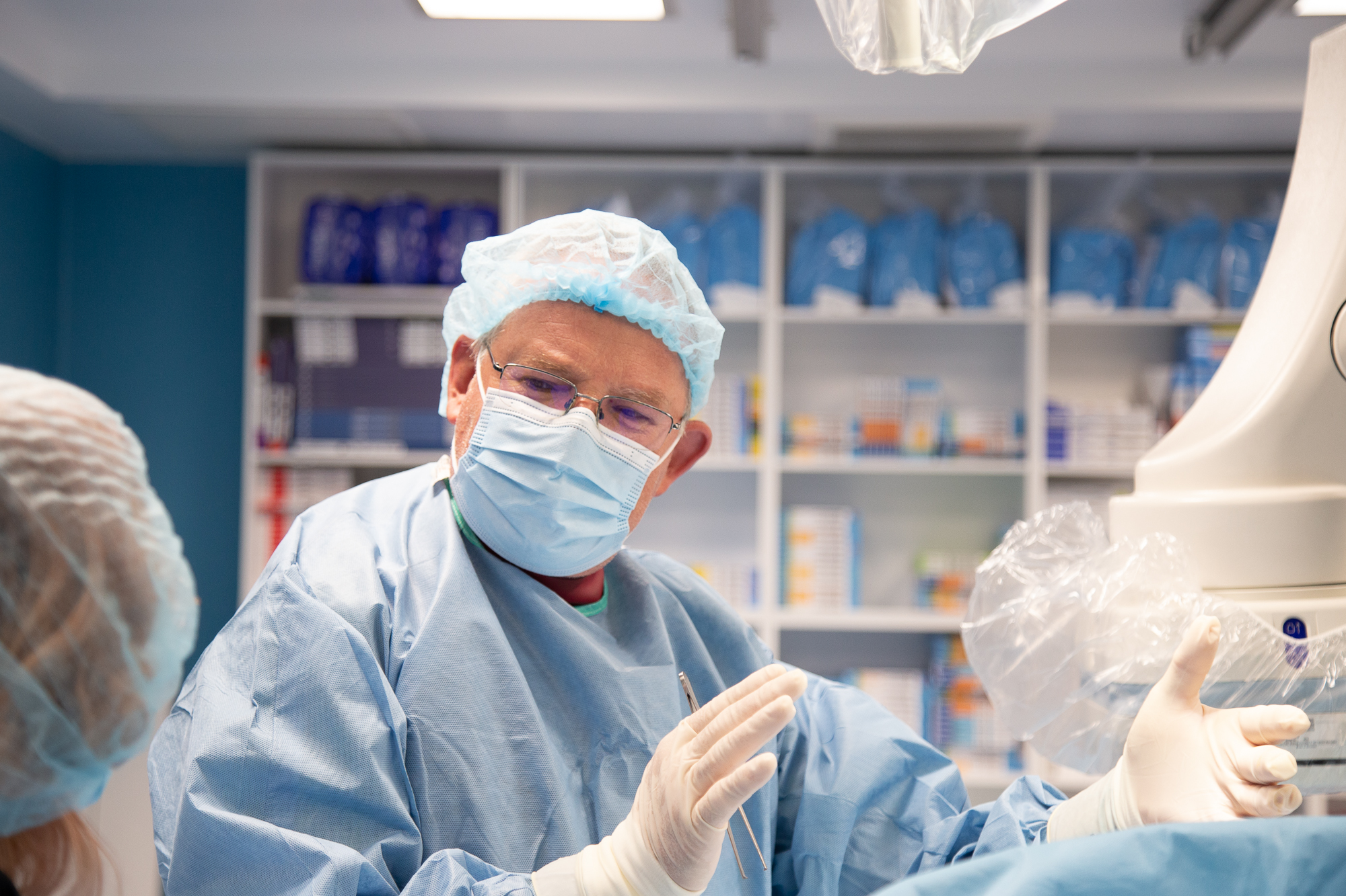 Operație spectaculoasă efectuată de medicii din Cluj! Viața pacientului atârna de un fir de ață – FOTO