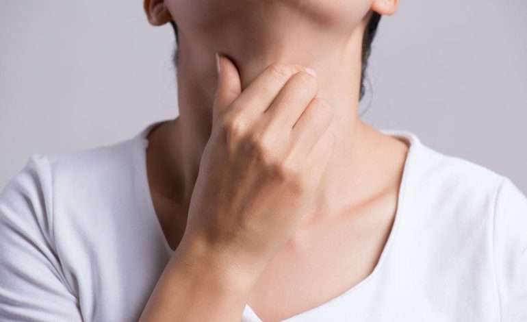 Nod în gât dimineața! Ce înseamnă acest lucru și ce boli ascunde această senzație