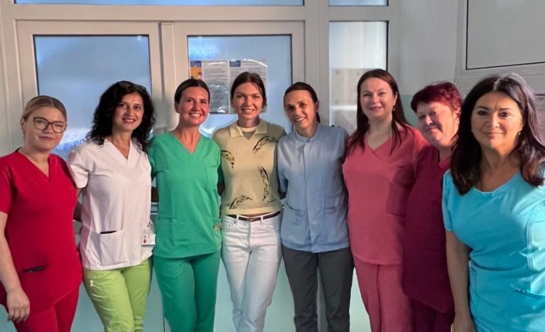 Simona Halep s-a dus la un consult la chirurgul Simion Bran