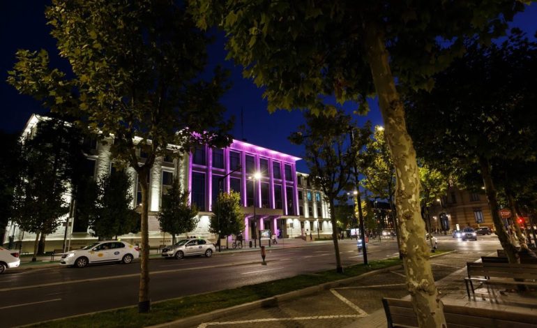 Doctor Cluj: Patru obiective din oraș, iluminate în roz pentru a marca luna de conștientizare a cancerului de sân