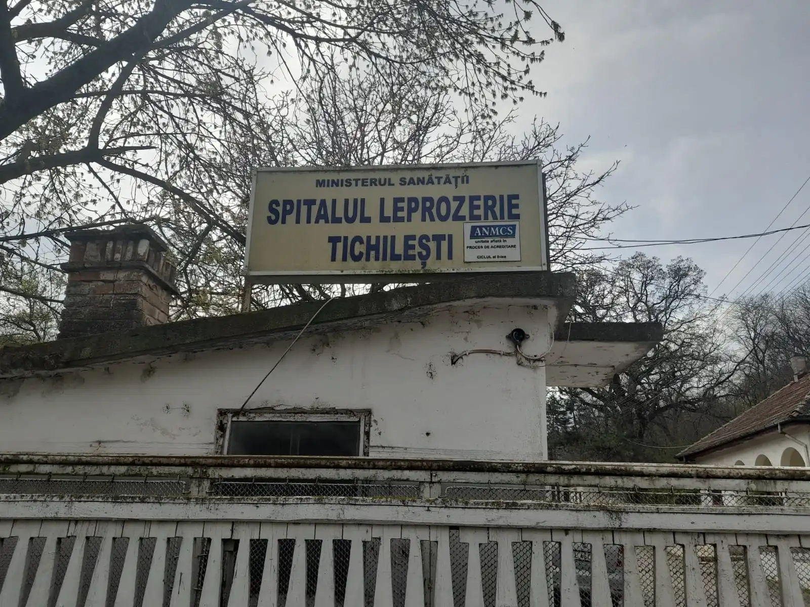 Noi detalii despre cazul de lepră de la Cluj. Ce spune ministrul Sănătății despre riscul pentru clienții salonului de masaj