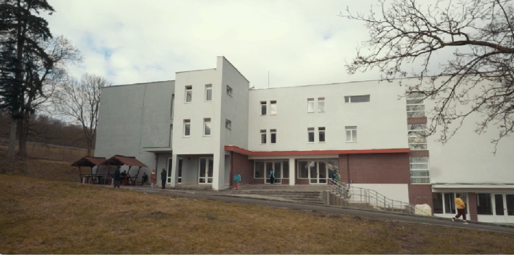 Post scos la concurs: Asistent medical generalist, grad principal, la Spitalul de Boli Psihice Cronice Borșa