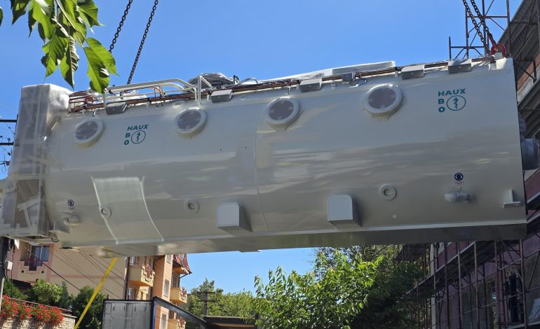 Cum arată prima cameră hiperbară dintr-un spital public din România! Pacienții o pot găsi la Cluj/Va oferi tratament și alinare unui număr mare de pacienți