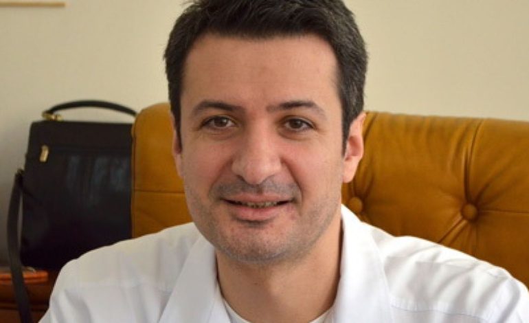 Mesaj răvășitor de la sora unei paciente pentru reputatul profesor clujean Achimaș-Cadariu: „Este ușor să judeci din afara suferinței, dar infinit mai greu să fii acolo, zi și noapte”